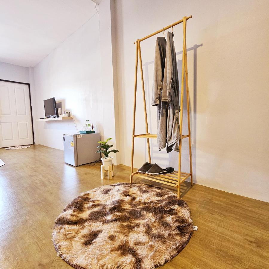 Kaneang Apartment-กันเองอพาร์ทเมนท์ Джомтьен Экстерьер фото